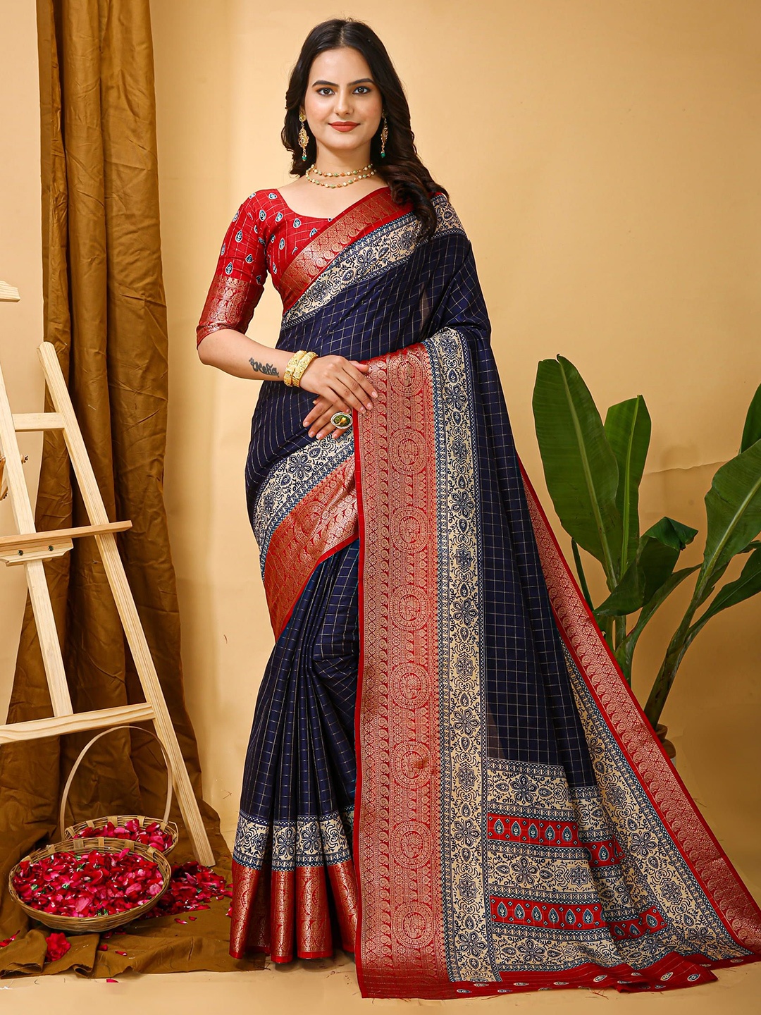 

Mitera Checked Zari Art Silk Banarasi Saree, Black