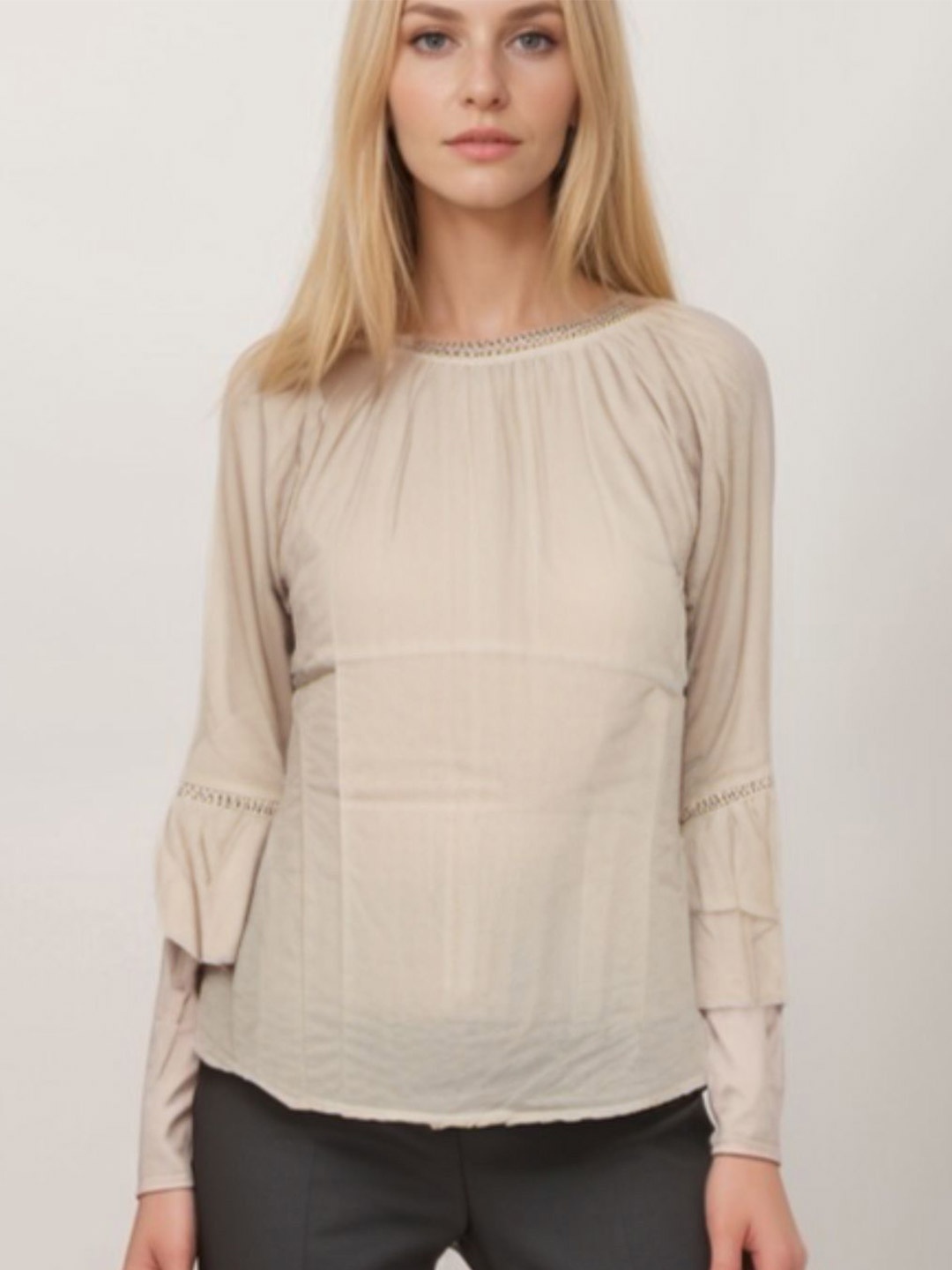 

Errabelly Cotton Top, Beige