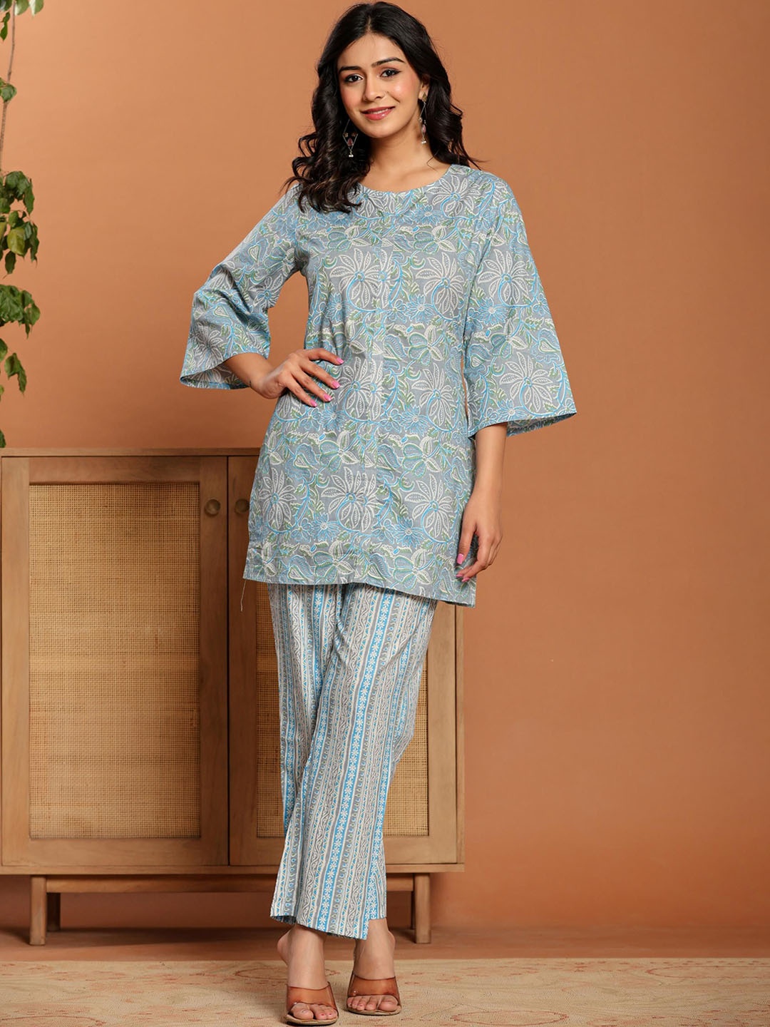 

Rouhab Printed Cotton Tunic With Trousers, Blue