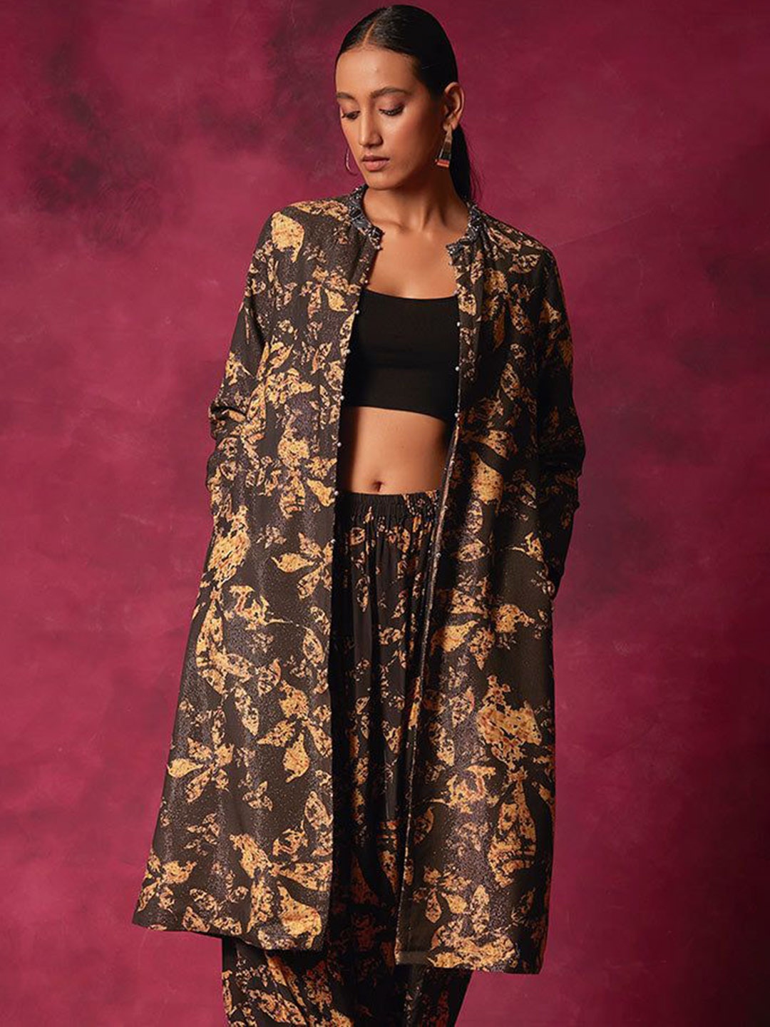

SAUNDH Women Floral Crop Tailored Jacket, Black