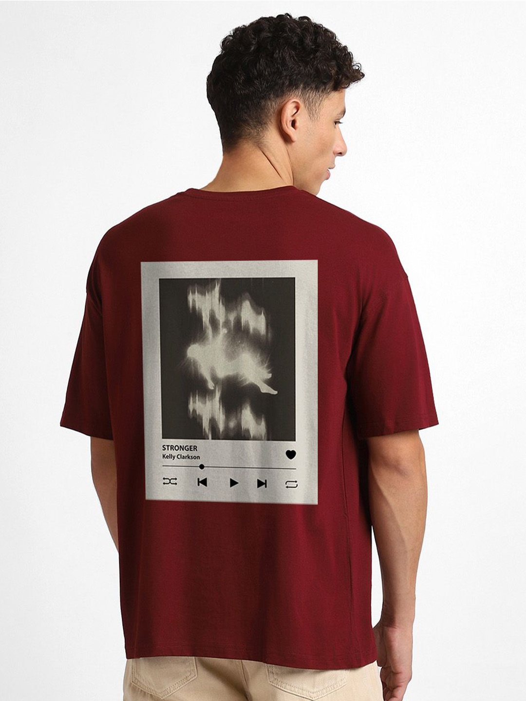 

NOBERO Oversized Graphic Printed T-shirt, Maroon