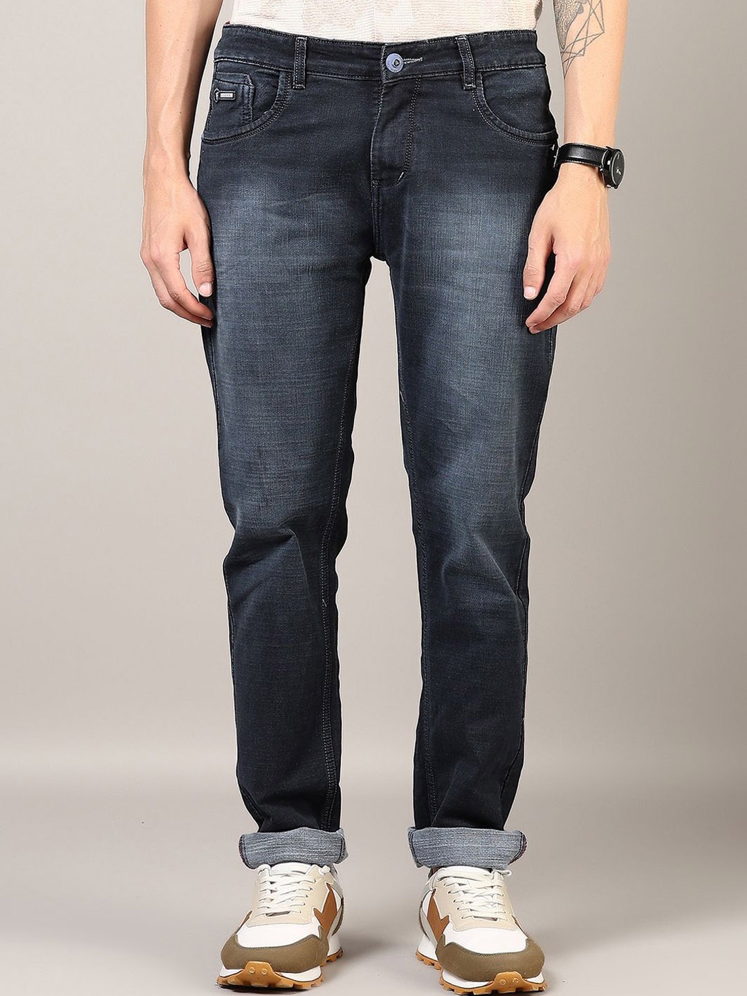 

V-Mart Men Slim Fit Light Fade Jeans, Grey