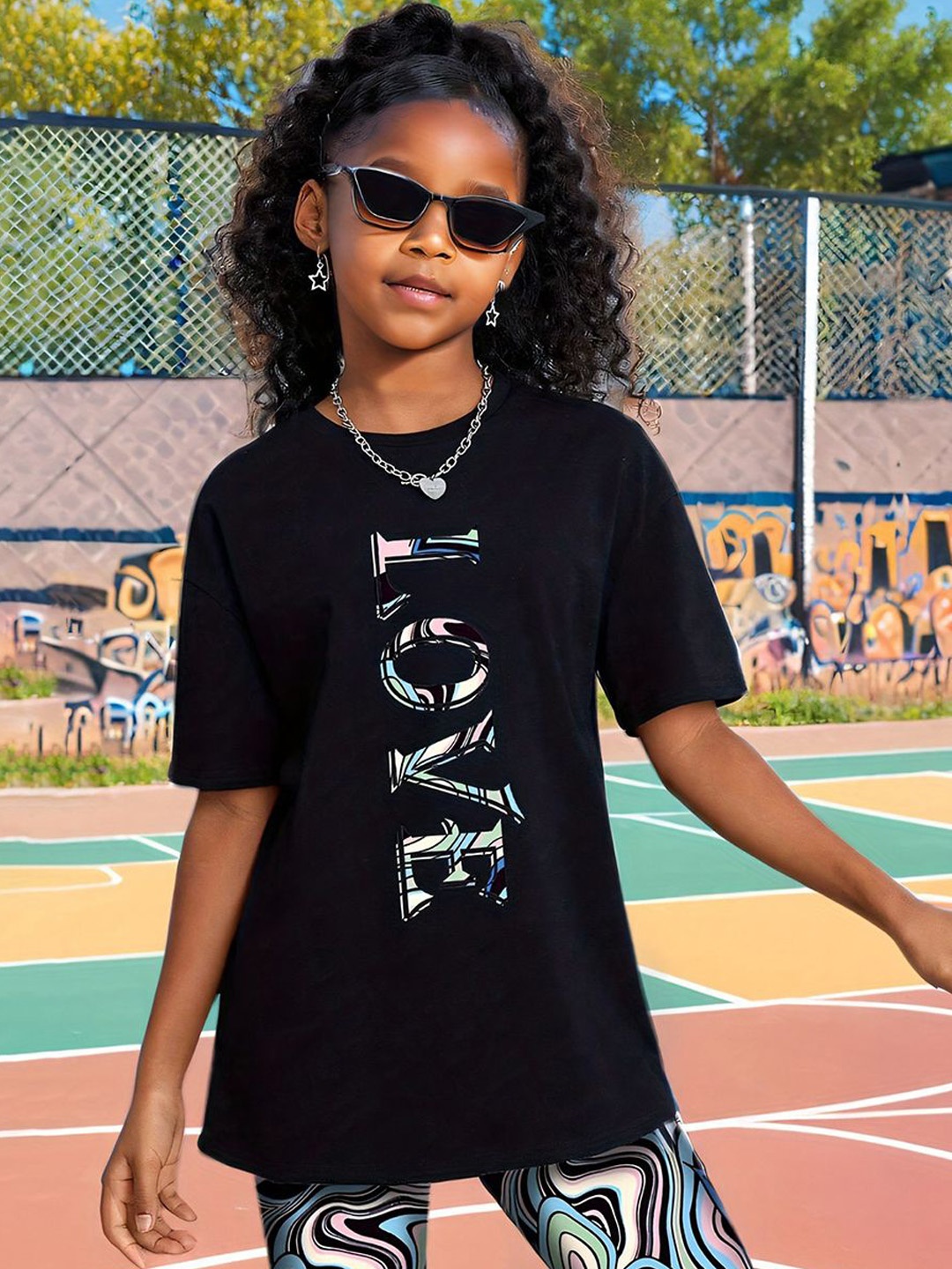 

YK Girls Printed T-shirt with Leggings Clothing Set, Black