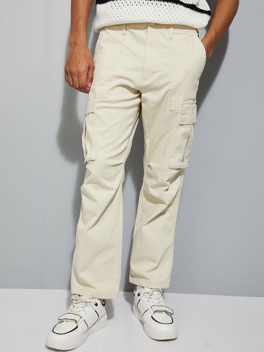 

max Men Cargos Trousers, Beige