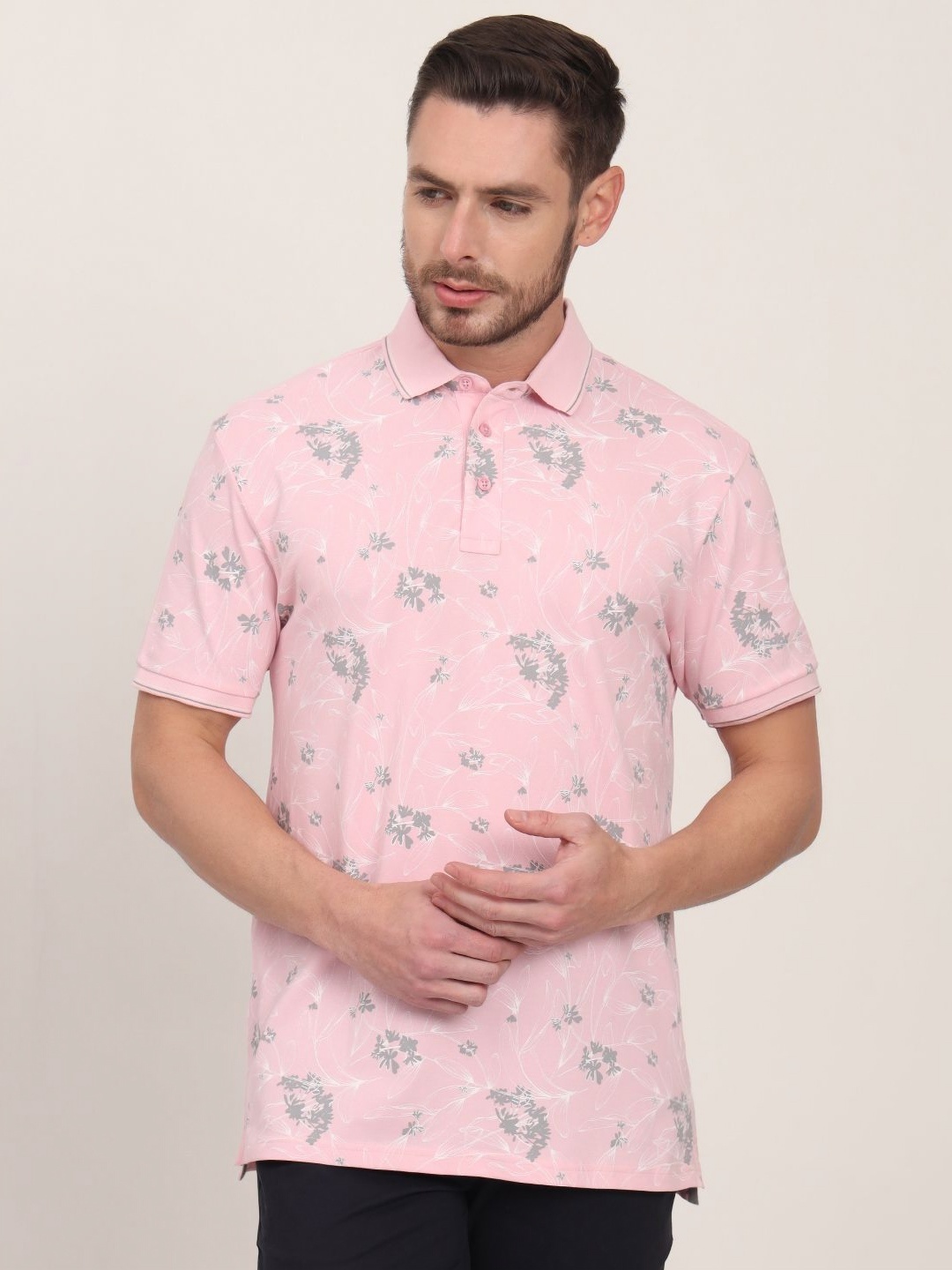 

JADE BLUE Men Printed Polo Collar Pockets Slim Fit T-shirt, Pink