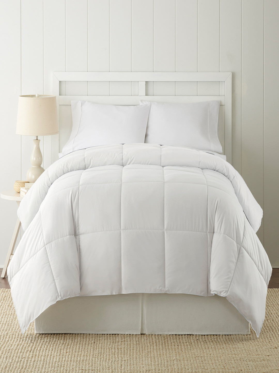 

Modern Threads White Microfiber AC Room 120 GSM Single Bed Comforter