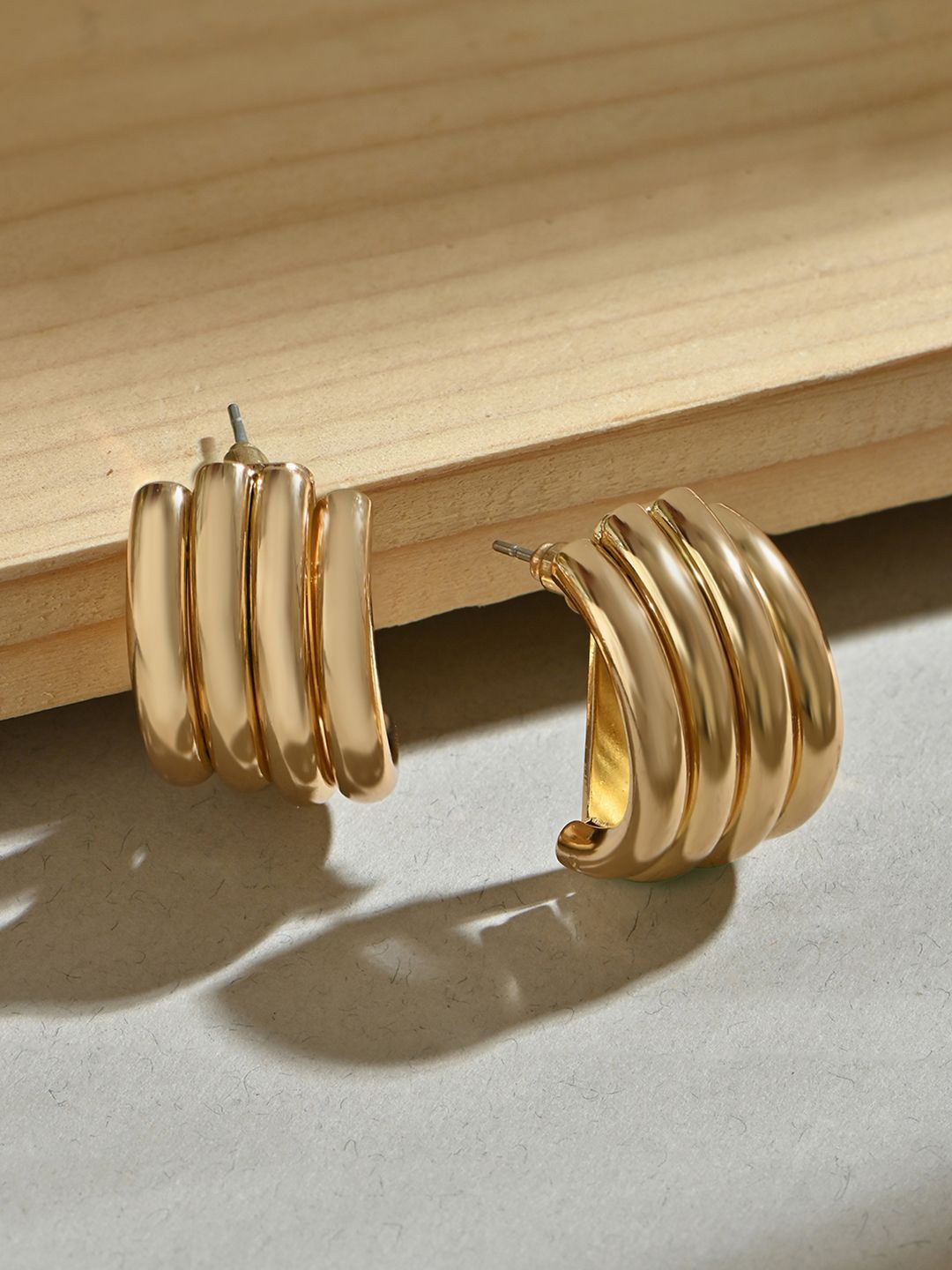 

ToniQ Contemporary Hoop Earrings, Gold