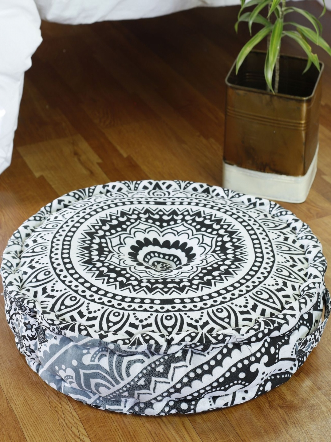 

HANDICRAFT PALACE Grey & White Mandala Printed Round Pure Cotton Floor Cushion