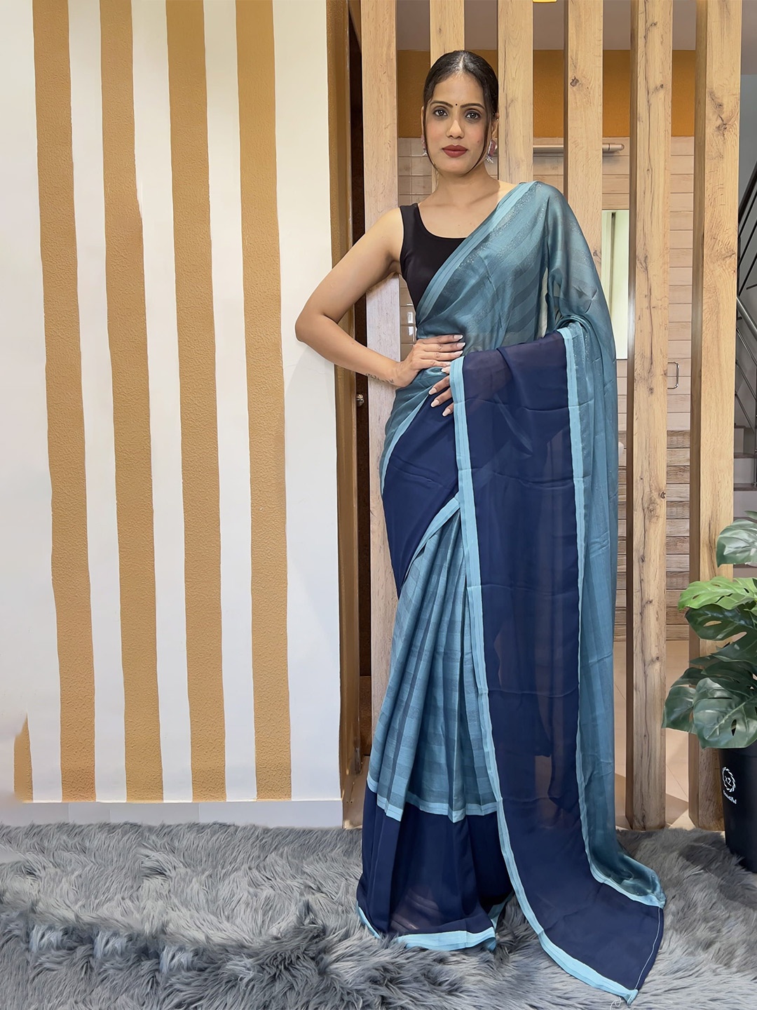 

HERE&NOW Striped Pure Chiffon Ready to Wear Jamdani Saree, Blue