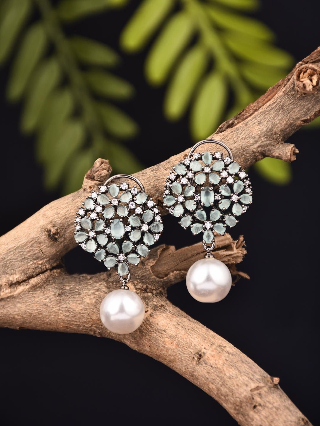 

Reenisaa Leaf Shaped Drop Earrings, Fluorescent green