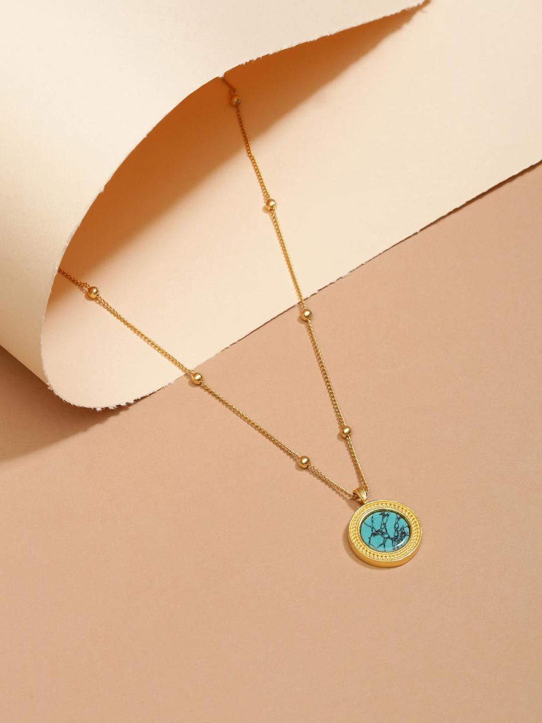 

Fabindia Circular Metal Pendants with Chains, Gold