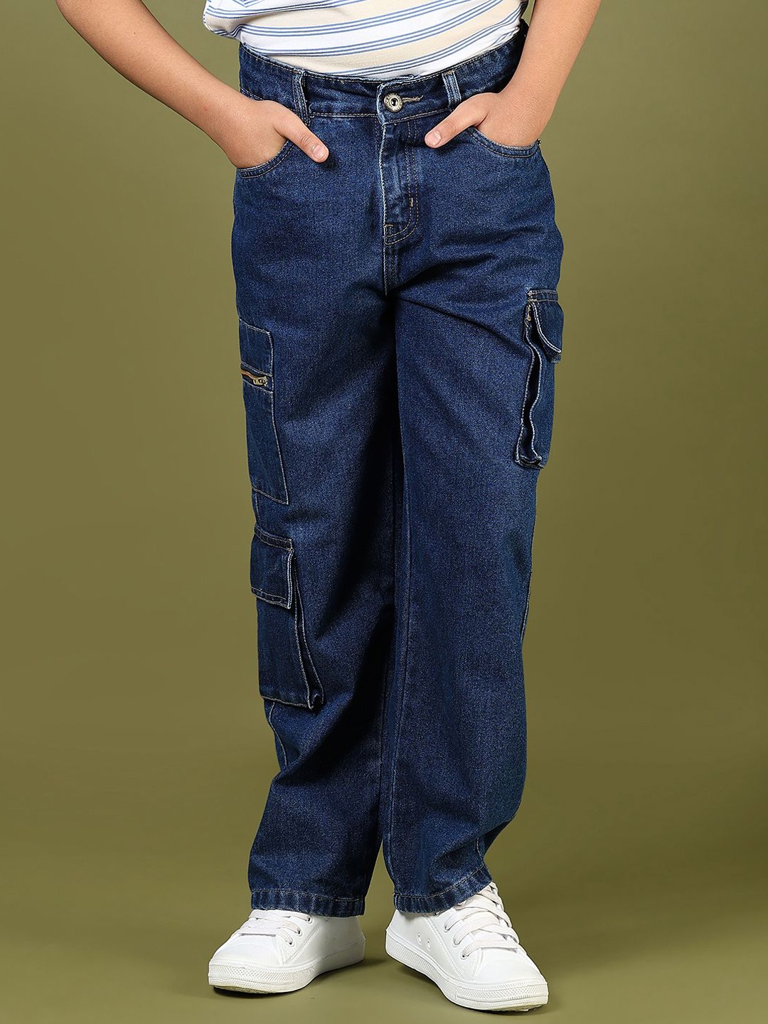 

V-Mart Boys Light Fade Jeans, Blue