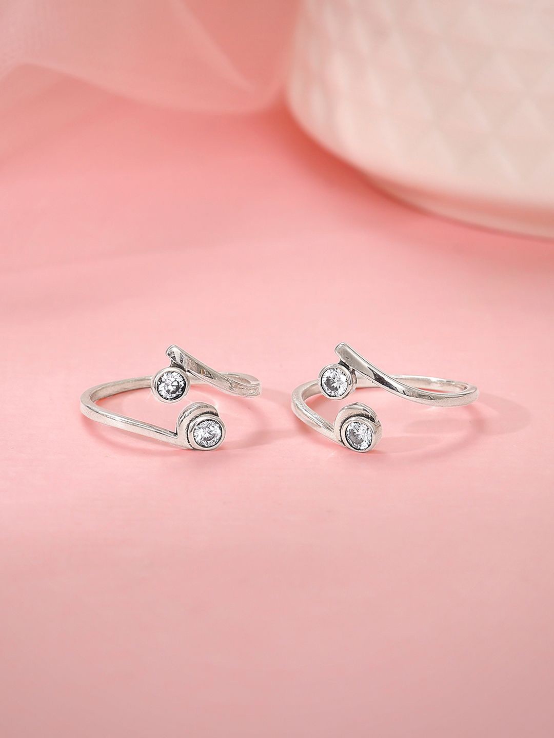 

GIVA Silver-Plated Toe Rings