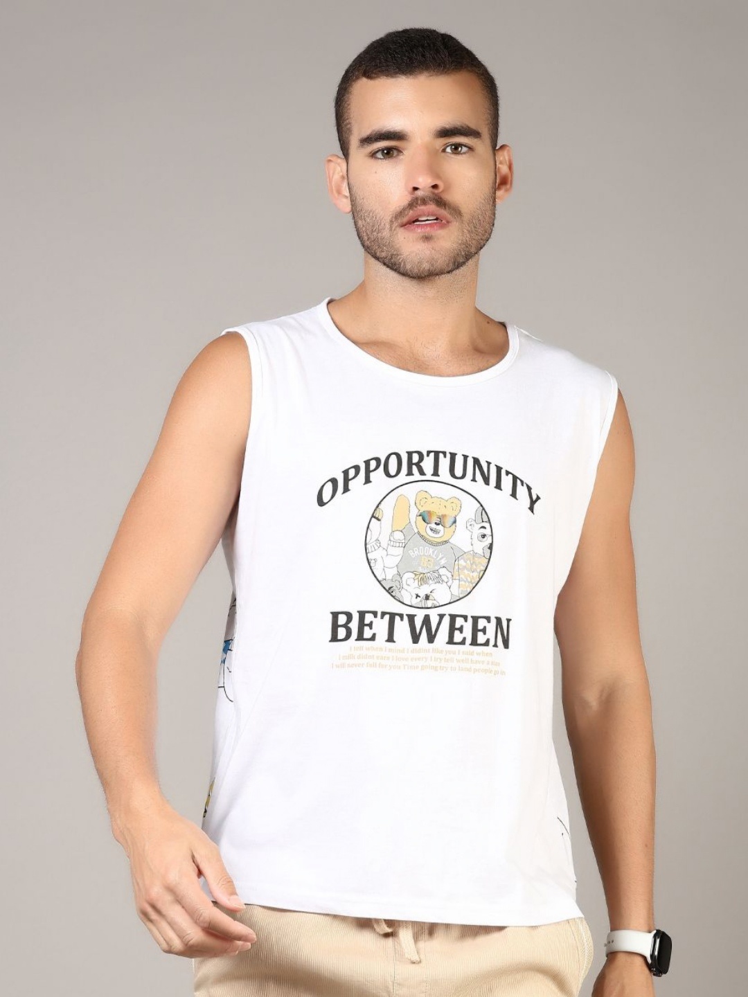 

V-Mart Men Printed Raw Edge T-shirt, White