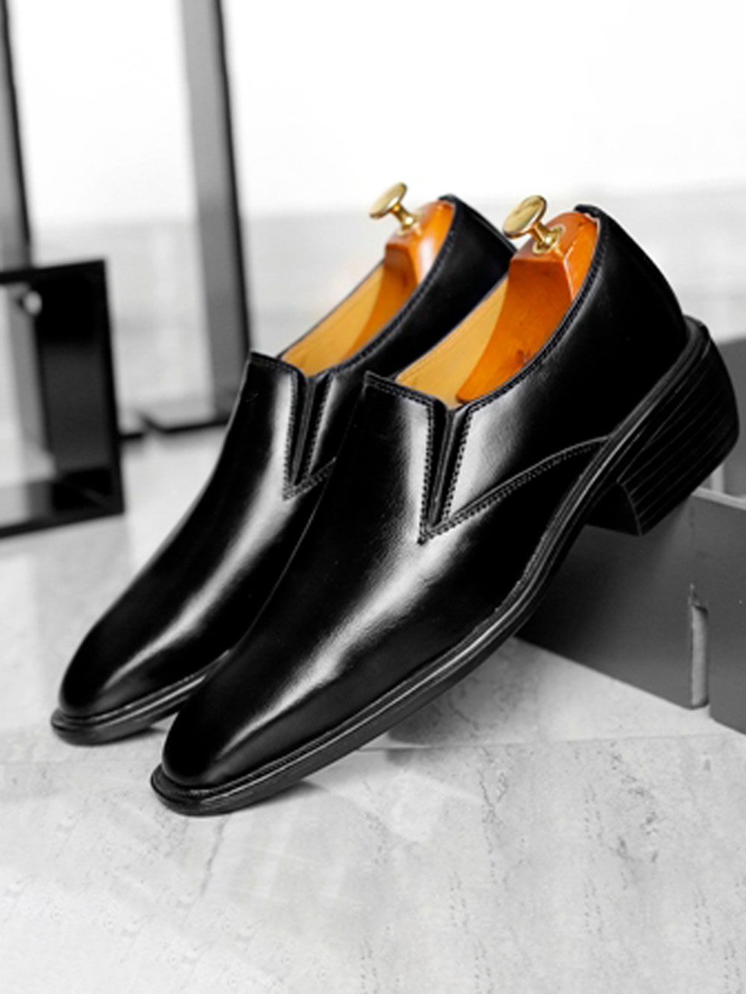 

riffway Men Formal Slip On, Black