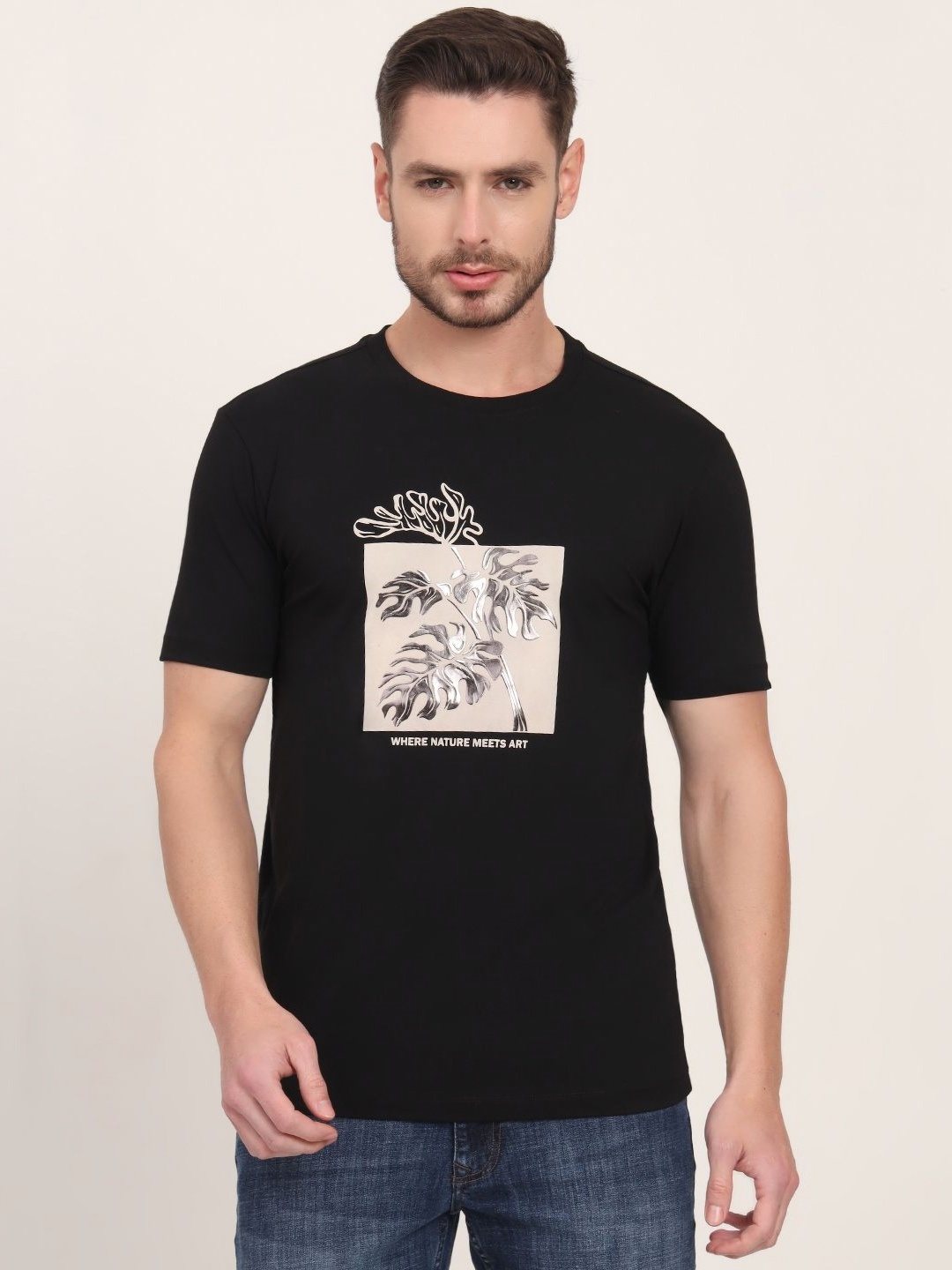 

JADE BLUE Men Sports Printed Applique Slim Fit T-shirt, Black