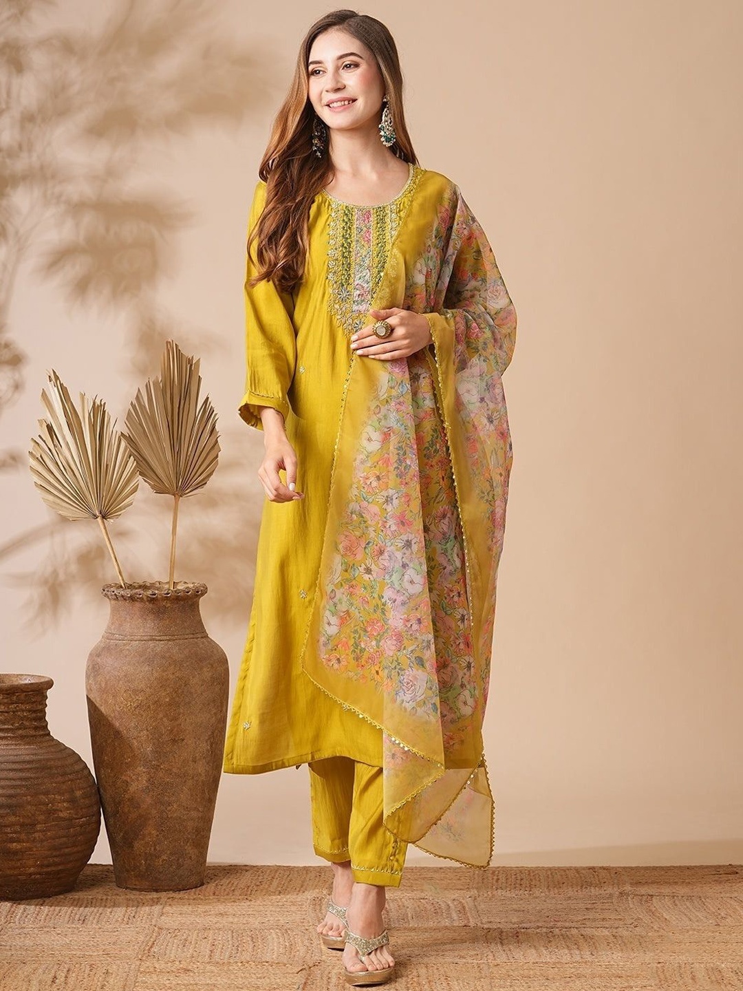

ASCIIBLUES Women Ethnic Motifs Embroidered Regular Sequinned Kurta with Trousers & With Dupatta, Mustard
