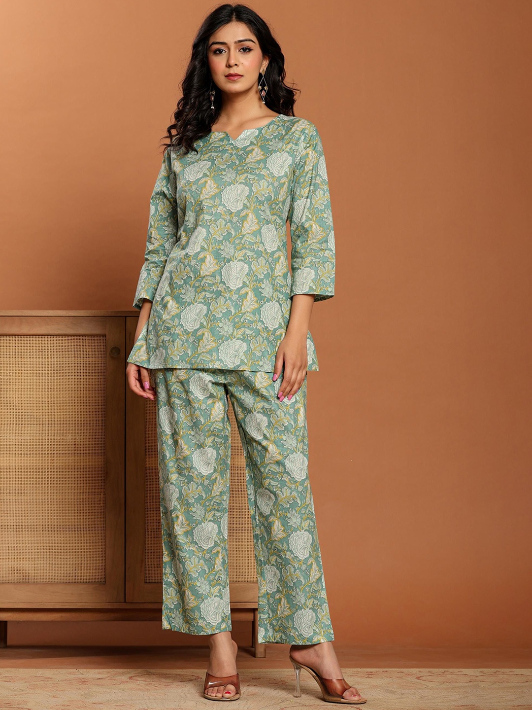 

Rouhab Printed Pure Cotton Top With Trousers Co-Ords, Green