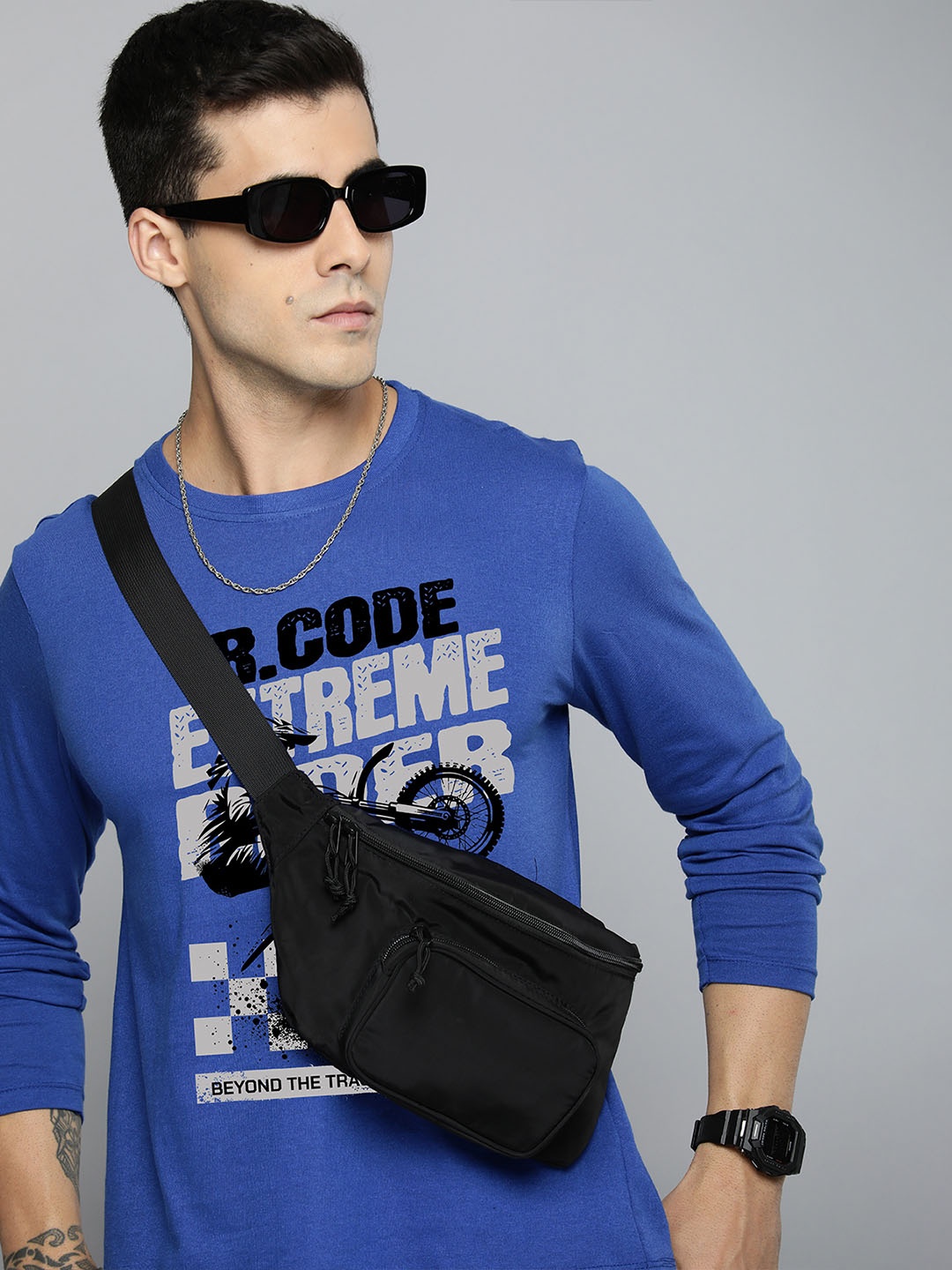 

R.Code by The Roadster Life Co. Men Printed Pockets T-shirt, Blue