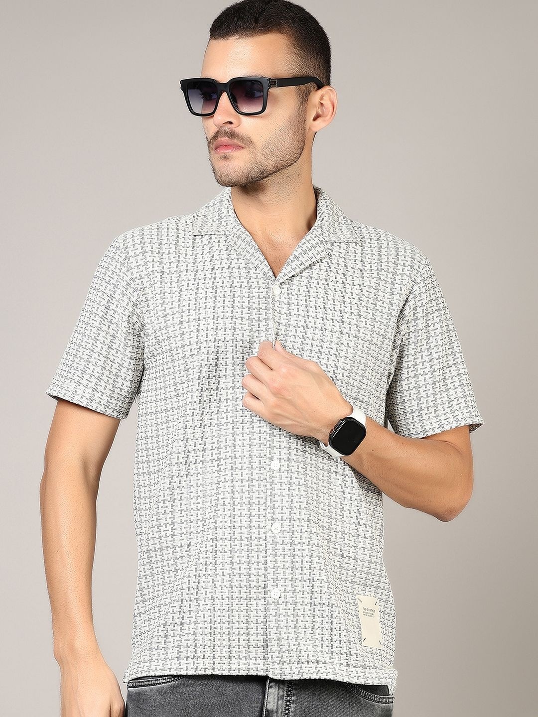 

V-Mart Men Grid Tattersall Checks Opaque Casual Shirt, Grey