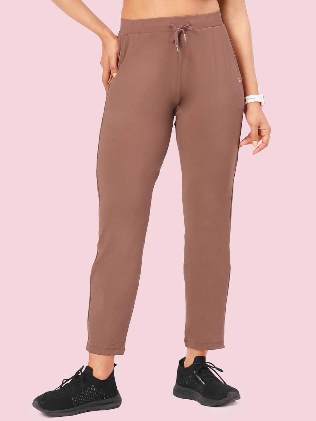 

Enamor Antimicrobial Mid Rise Relaxed Fit Track Pants, Brown