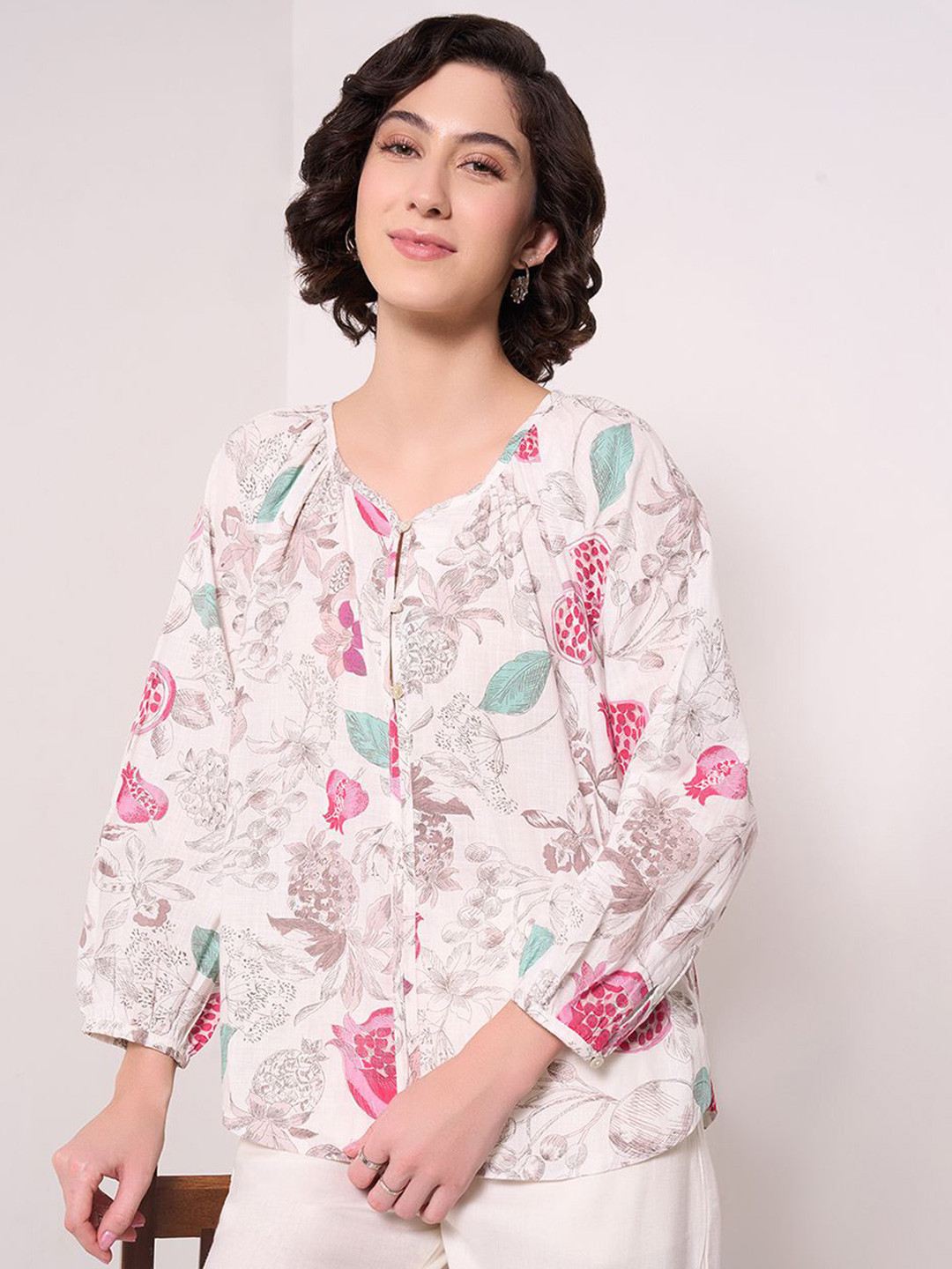

AKKRITI BY PANTALOONS Printed Tunic, White