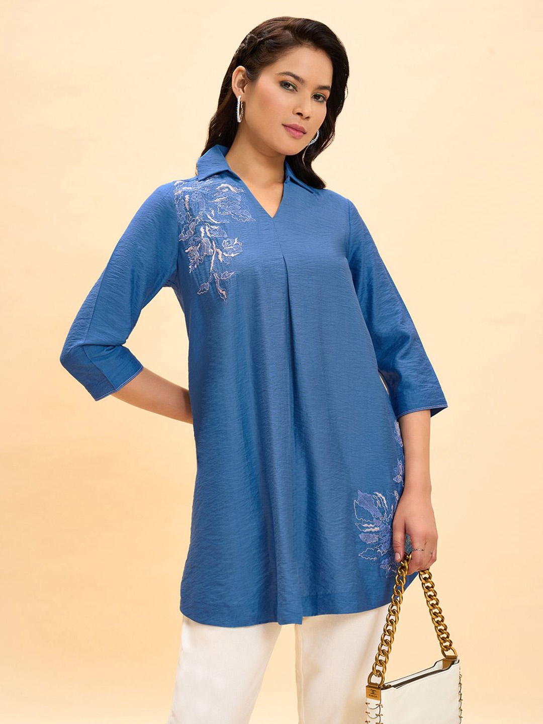 

Marigold Lane Mandarin Collar Tunic, Blue