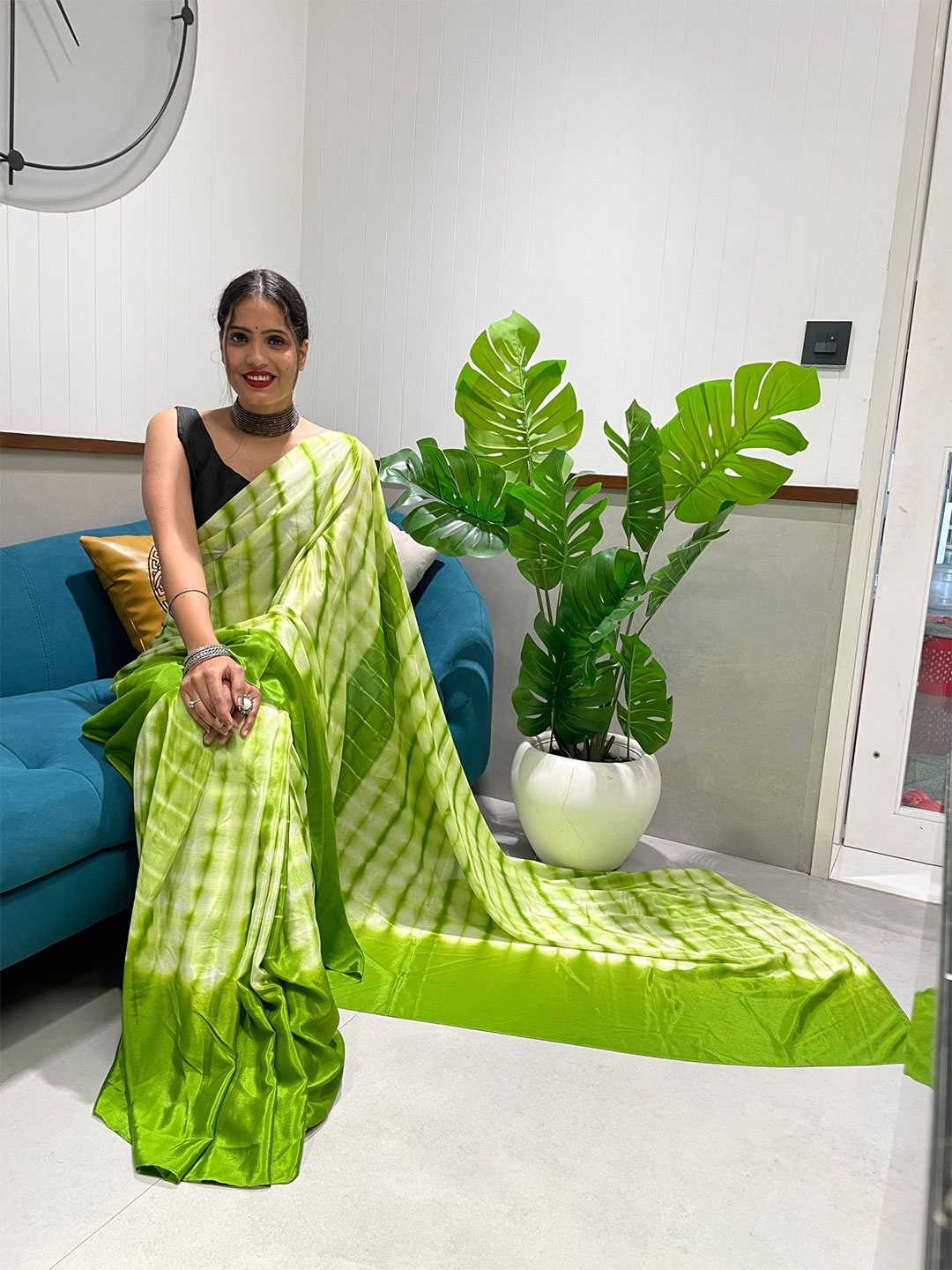 

Moda Rapido Tie and Dye Saree, Green