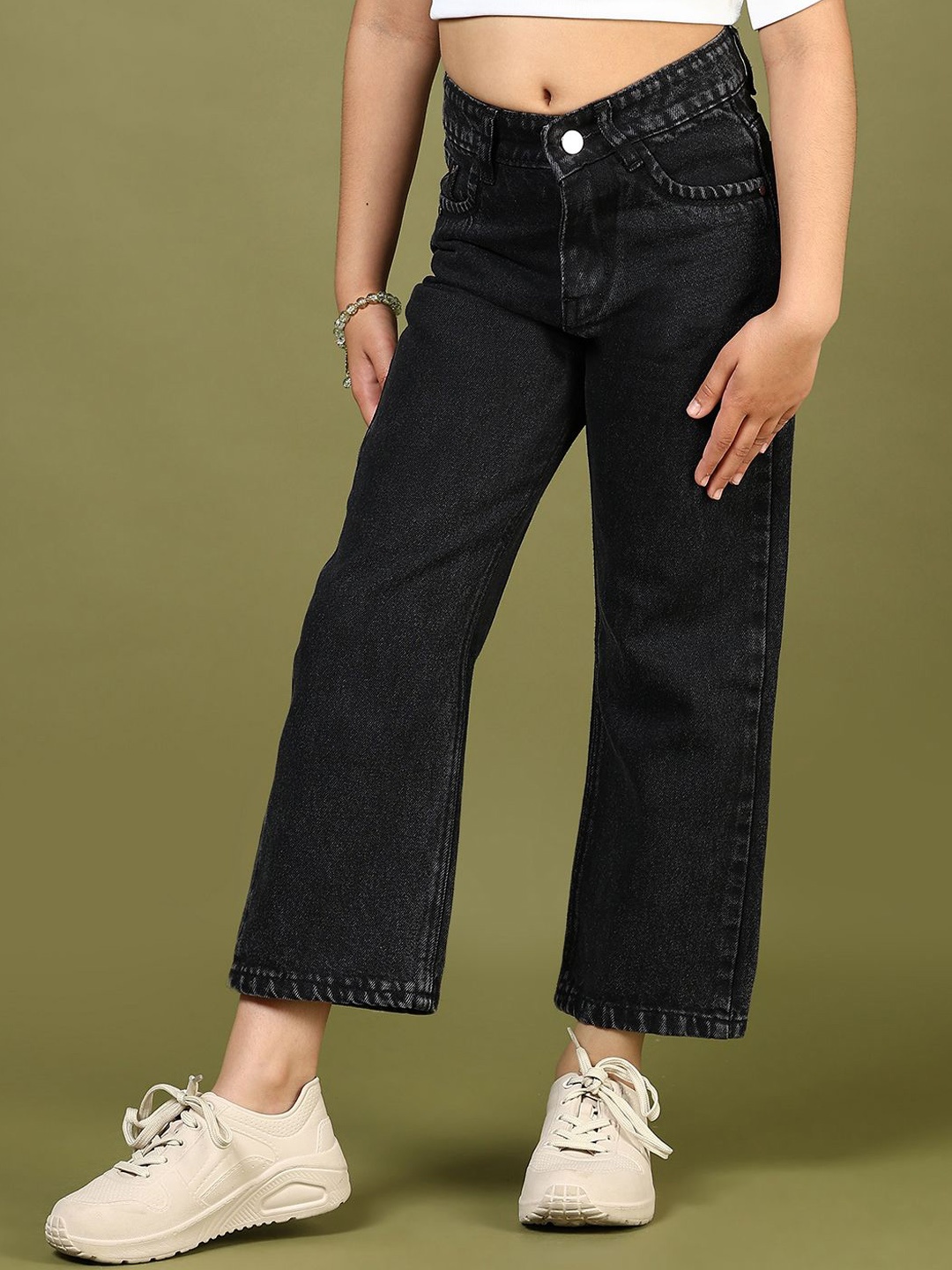 

V-Mart Girls Light Fade Jeans, Black