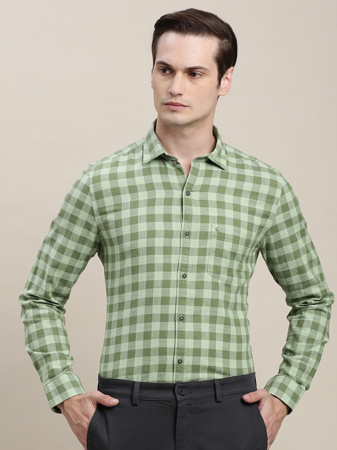 

Turtle Men Relaxed Slim Fit Tartan Checks Opaque Checked Casual Shirt, Green