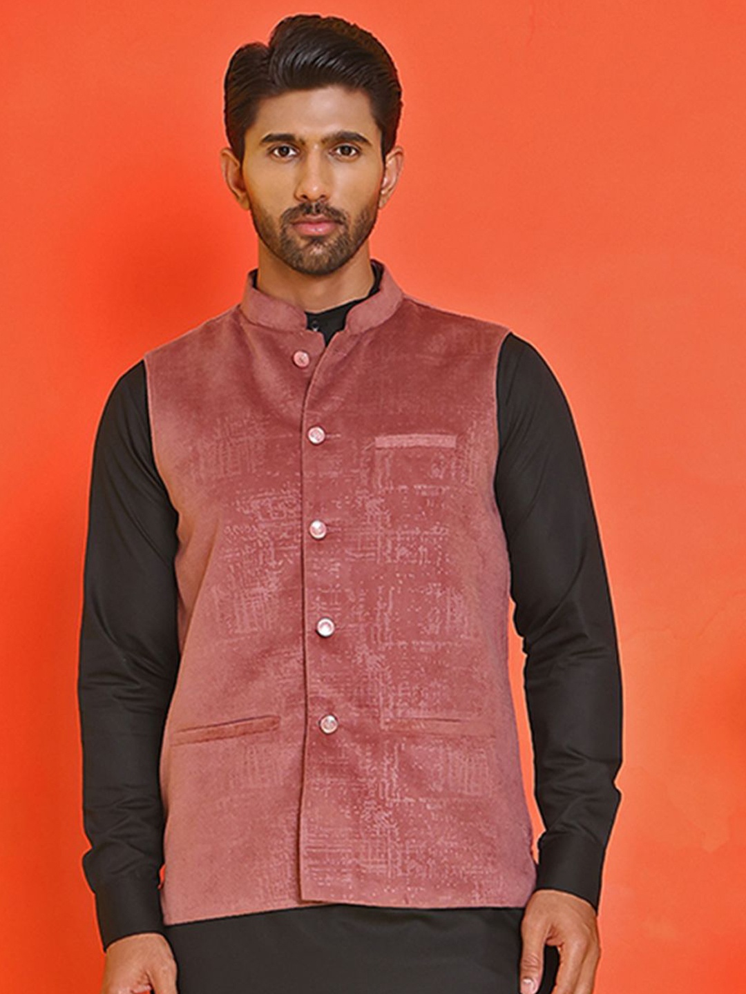 

Anouk Printed Kurta With Pyjama & Nehru Jacket, Magenta