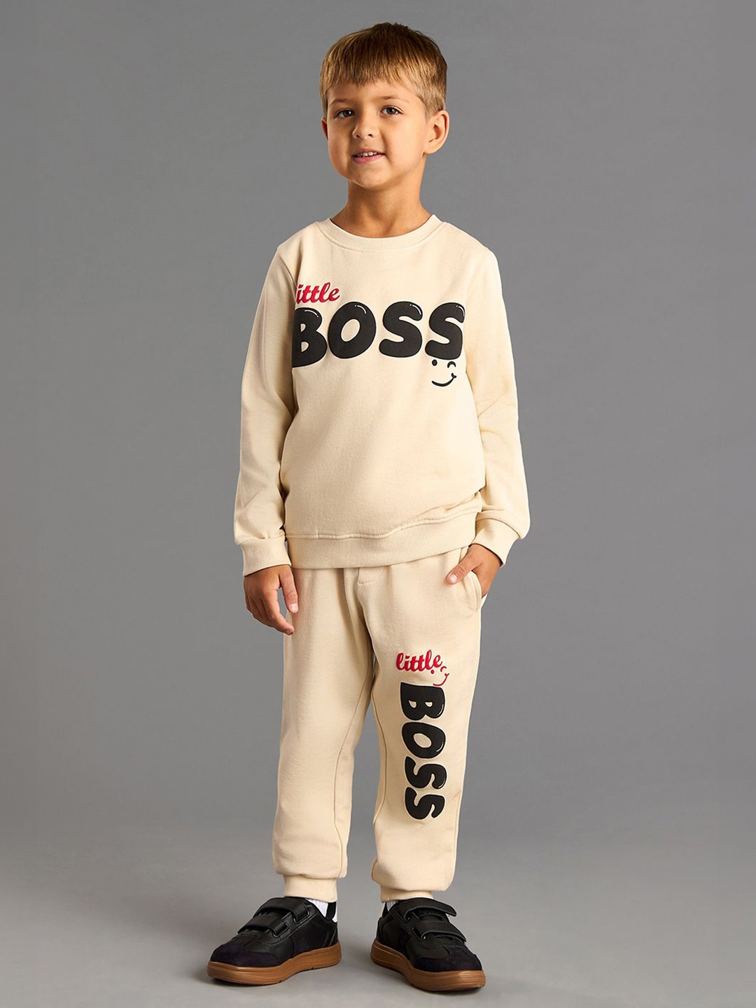 

max Boys Printed T-shirt, Beige