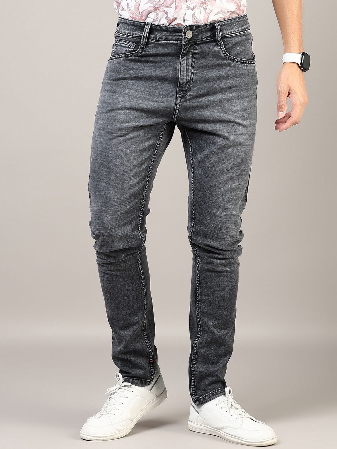 

V-Mart Men Light Fade Jeans, Grey