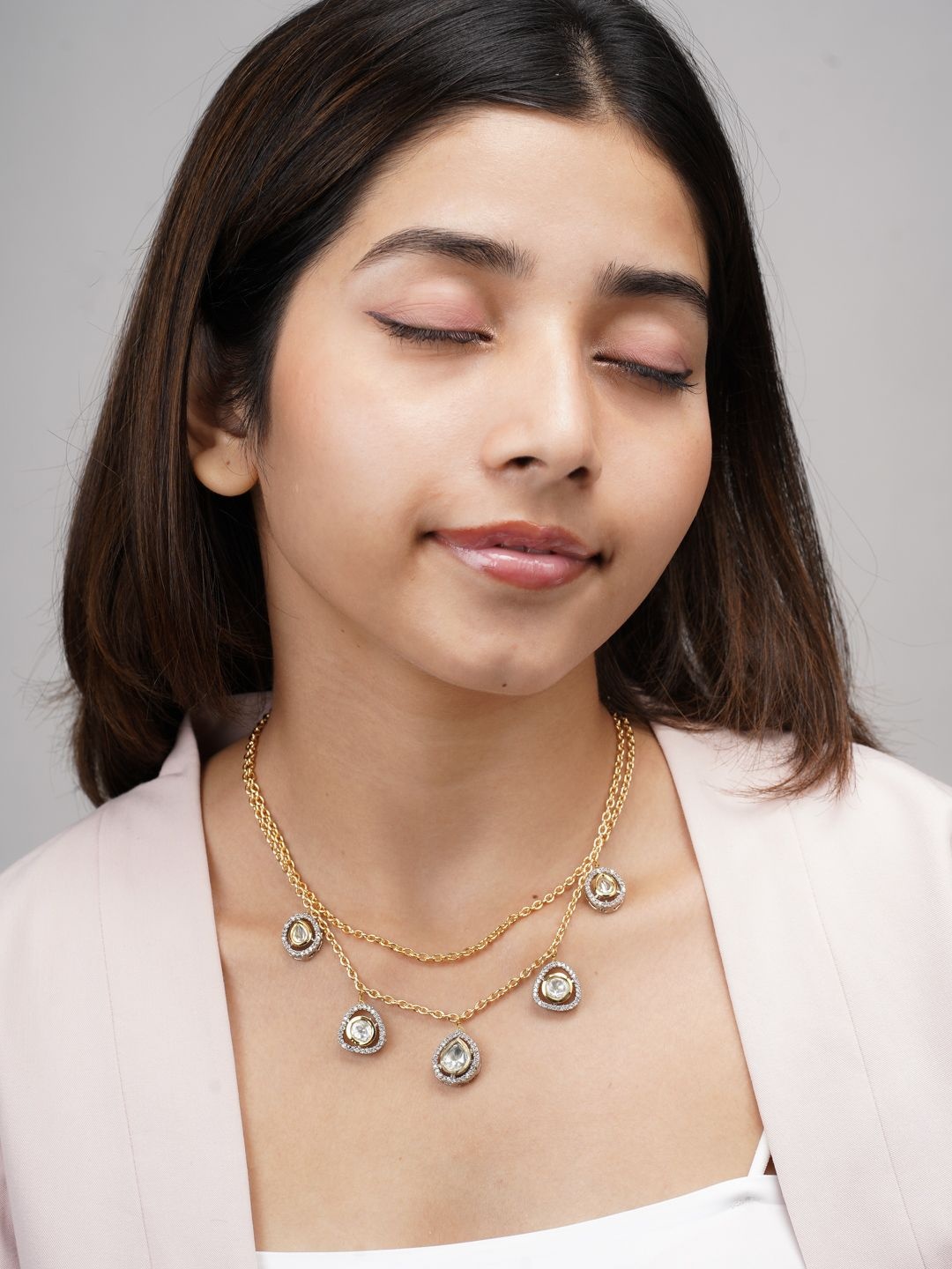 

AARSEE OFFICIAL Anti-Tarnish 22Kt Gold Plated Radiant Polki Charm Necklace
