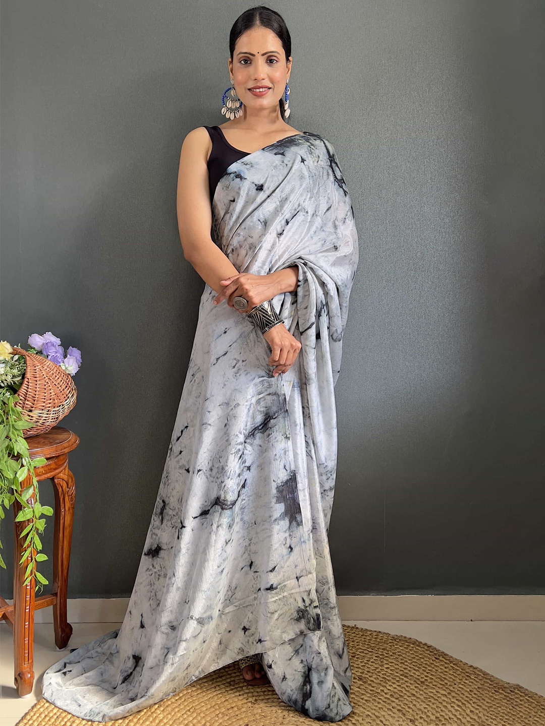 

HERE&NOW Pure Chiffon Saree, Grey