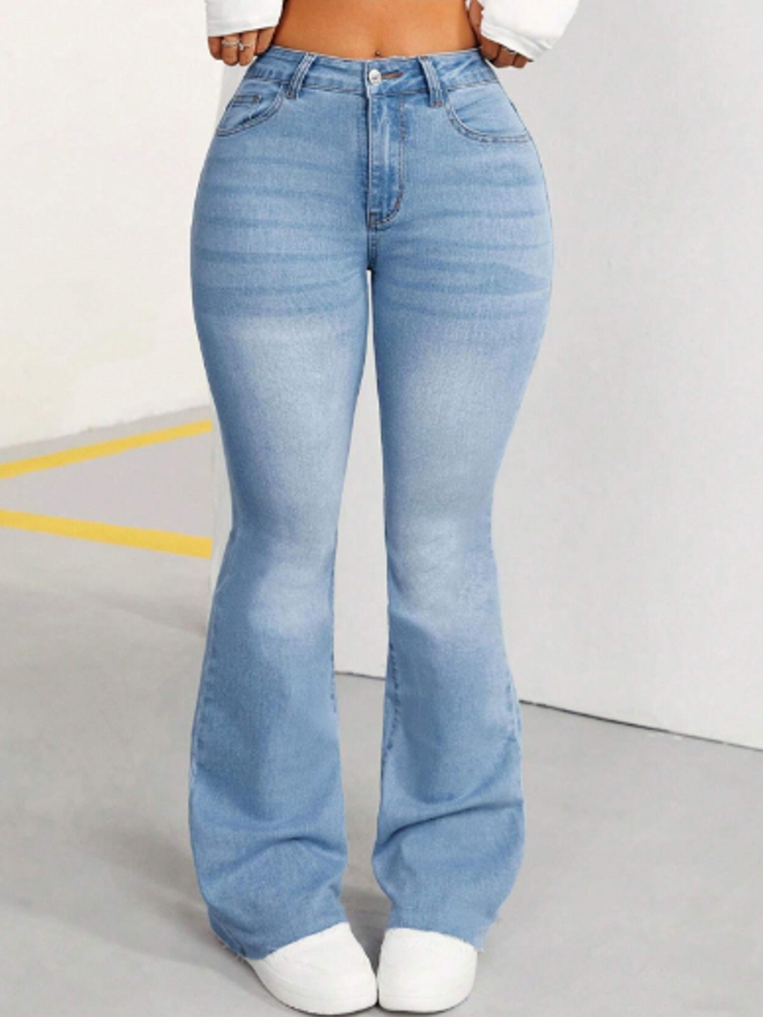 

BAESD Women Comfort Bootcut Light Fade Stretchable Jeans, Blue