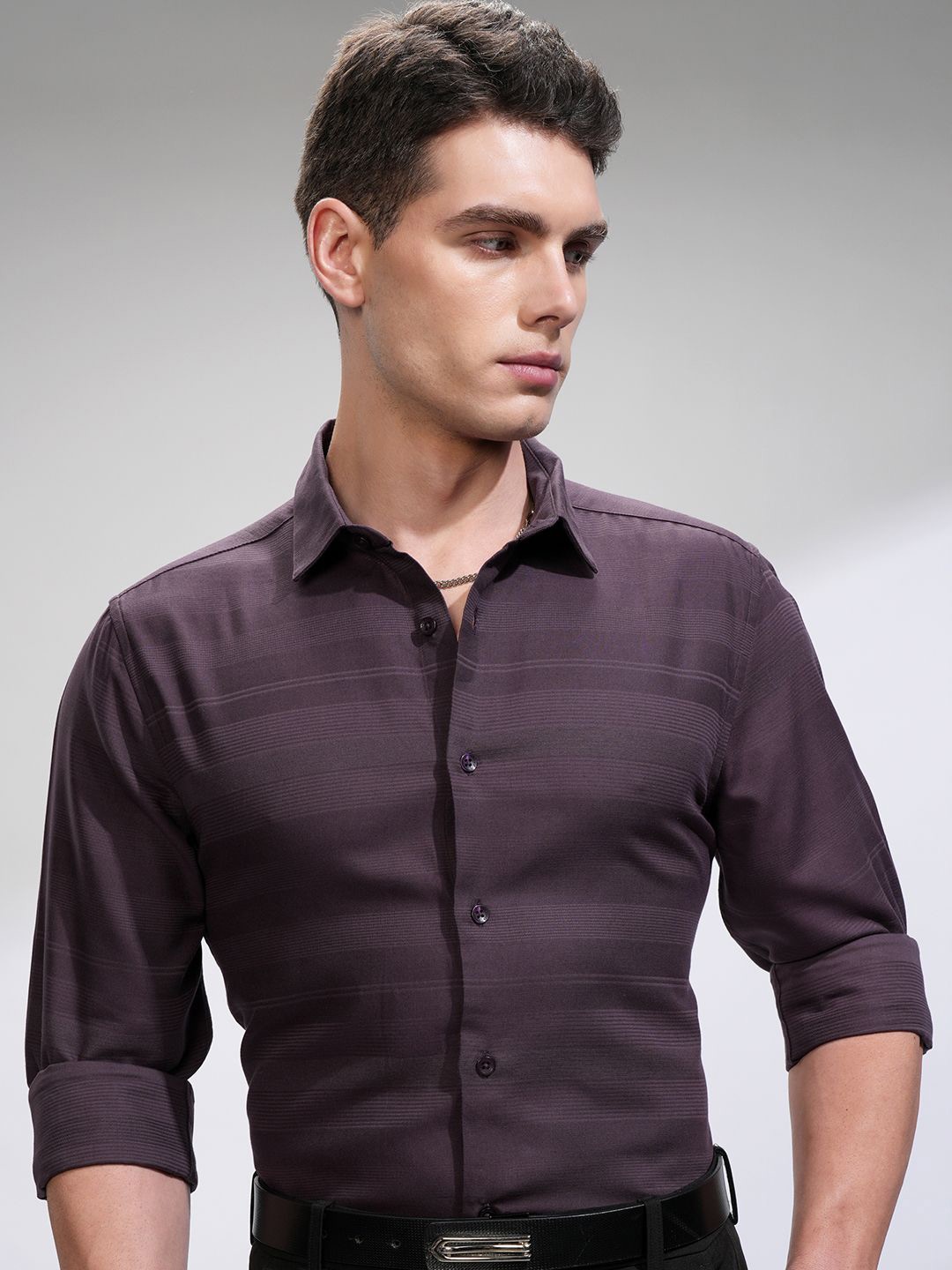 

HIGHLANDER Men Comfort Slim Fit Opaque Casual Shirt, Purple