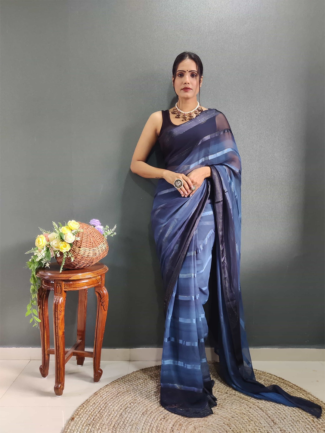 

HERE&NOW Striped Zari Pure Chiffon Ready to Wear Saree, Blue