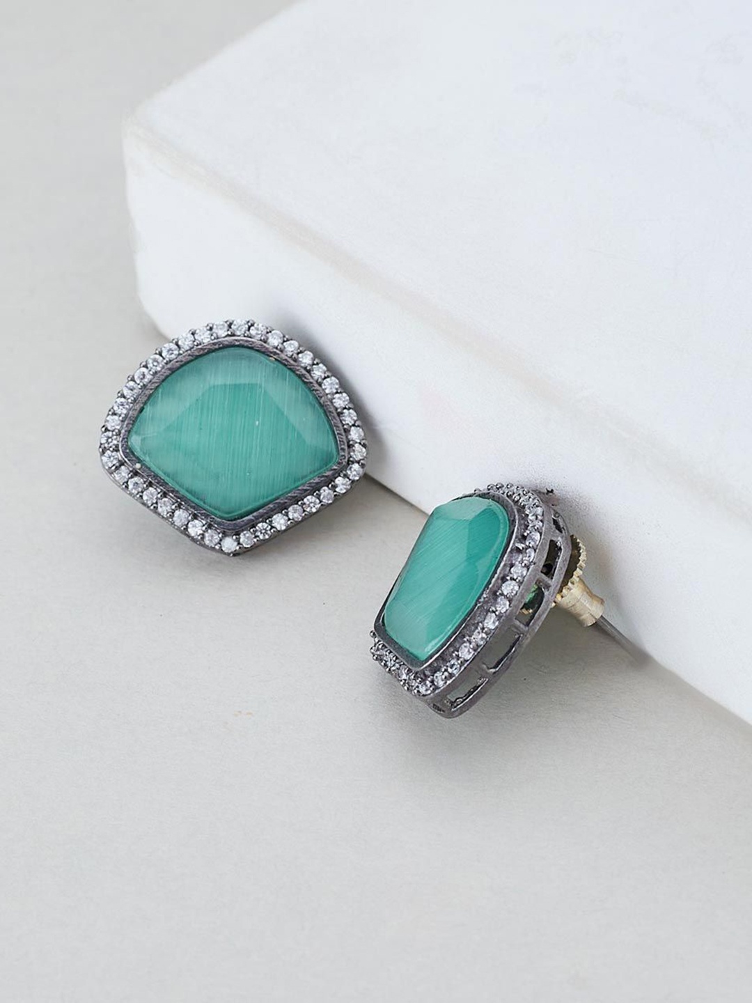 

Fabindia Contemporary Studs Earrings, Silver