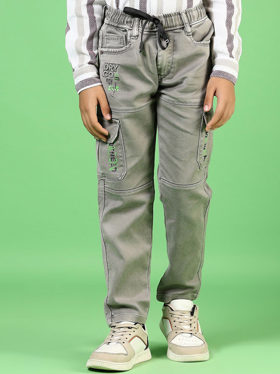 

V-Mart Boys Light Fade Jeans, Beige