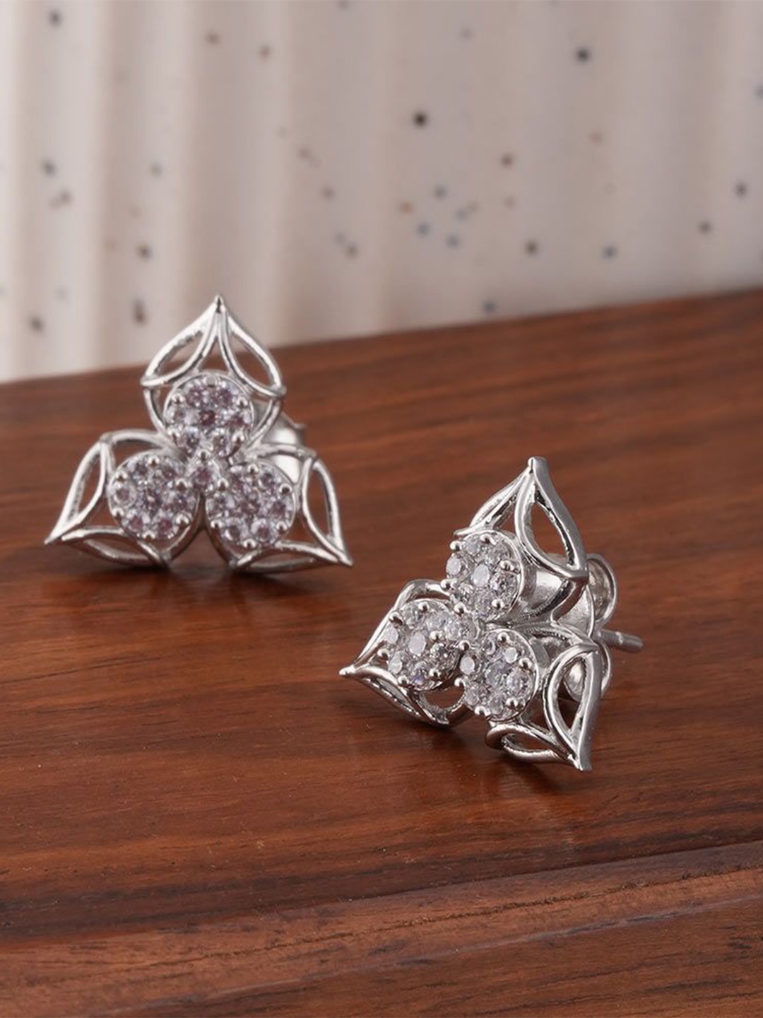 

PALMONAS Contemporary Studs Earrings, Silver