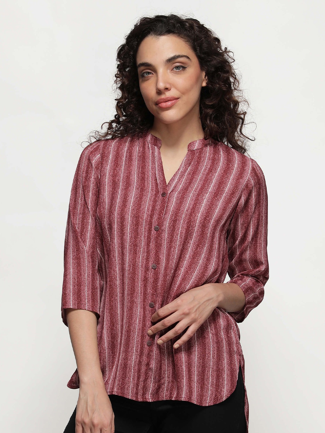 

IDK Print Shirt Style Top, Maroon