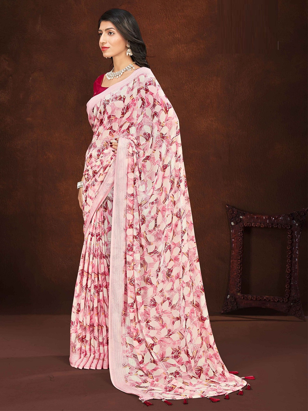 

MAHALASA Floral Pure Georgette Saree, Pink