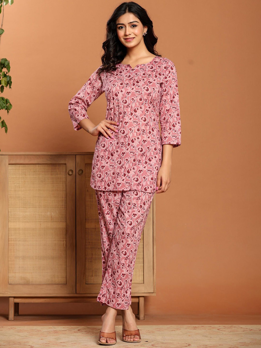 

Rouhab Printed Pure Cotton Top With Trousers Co-Ords, Pink