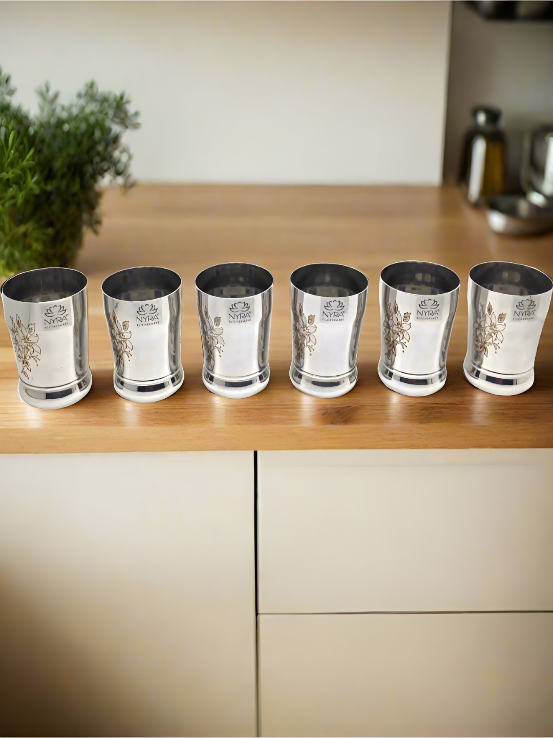 

Nyra Kitchenware 6 Pieces Silver-Toned & Black Stainless Steel Water Glasses 350 ml