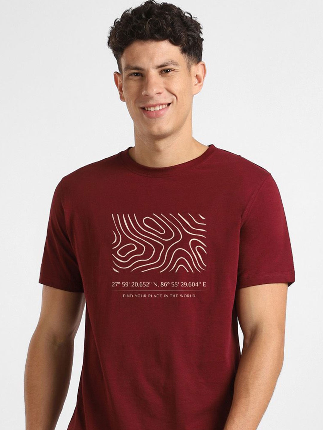 

NOBERO Men Printed T-shirt, Maroon