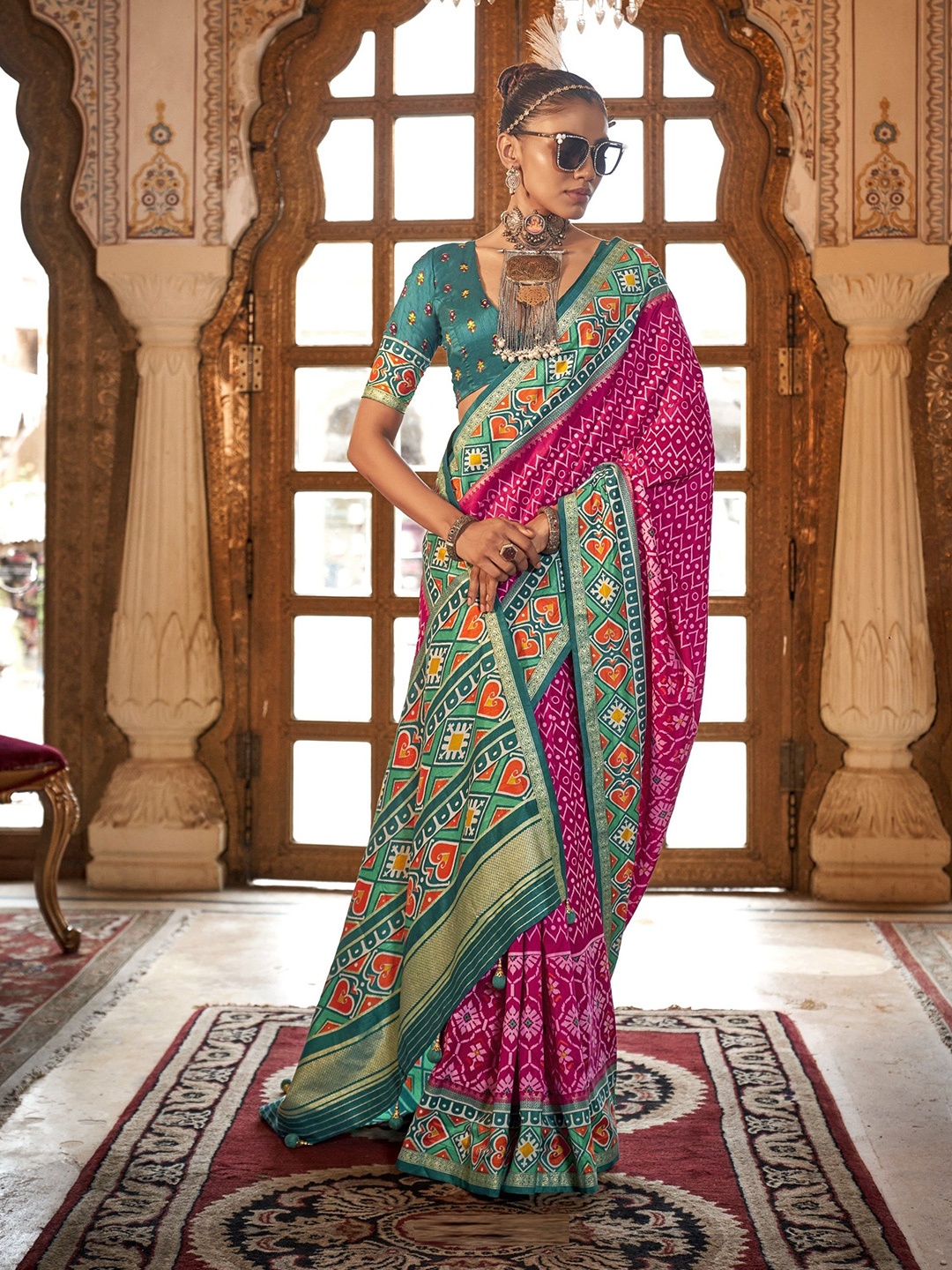 

MAHALASA Ethnic Motifs Pure Silk Handloom Patola Saree, Pink