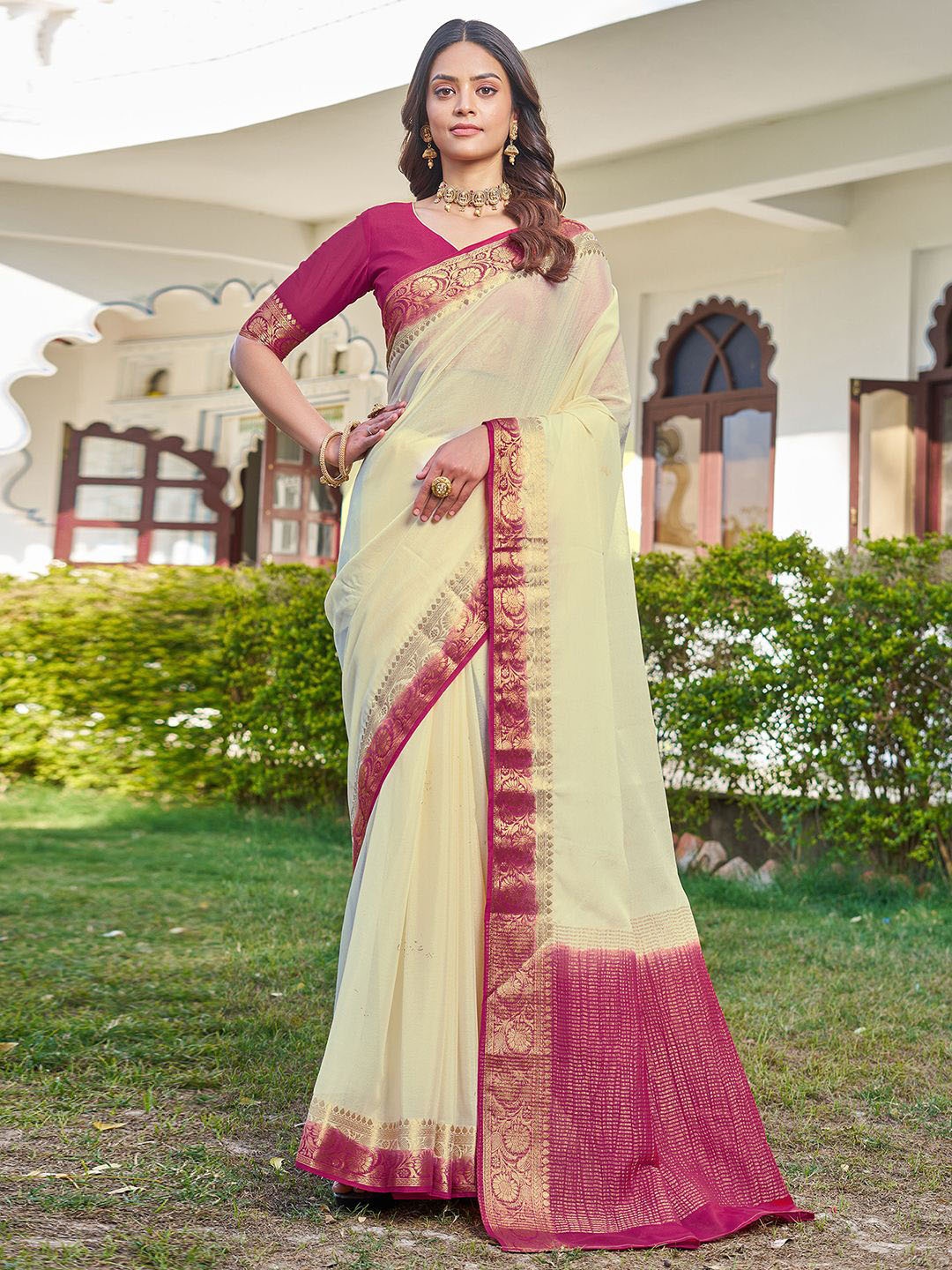 

all about you Woven Design Zari Silk Blend Patola Saree, Off white