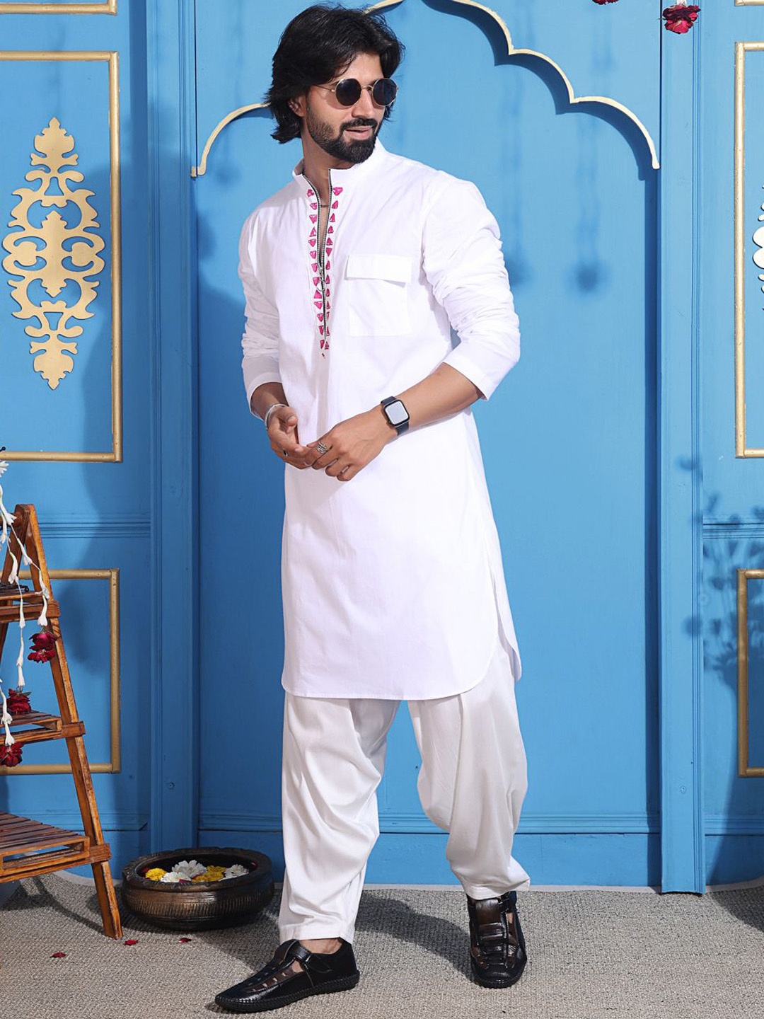 

MIDAV Men Thread Work White Romance Kurta