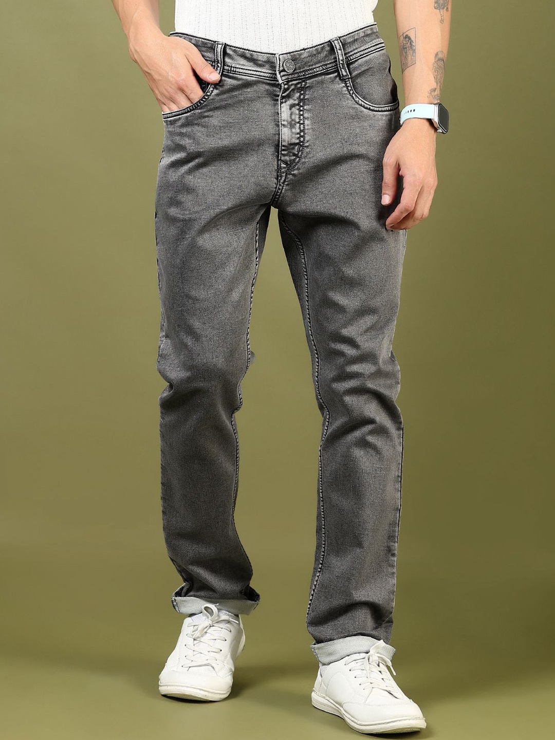 

V-Mart Men Light Fade Jeans, Olive